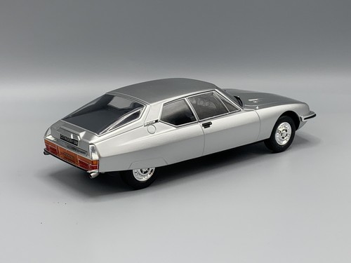 1970-1:24 Whitebox NEW* silber Citroen SM