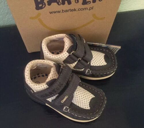US 6 Brand New Navy White NWT Bartek Kids Boots Baby Toddler Size Euro 22