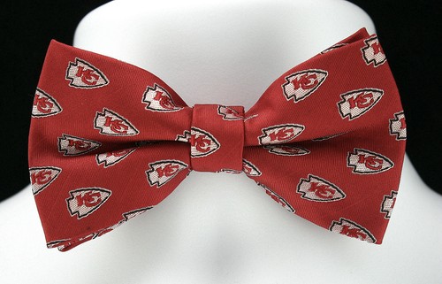 Kansas City Chiefs Men/'s Bow Tie Licensed NFL Football Adjustable Red Bowtie