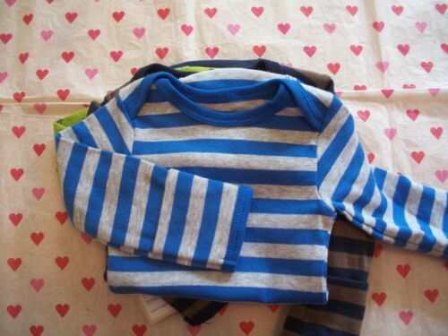 Details about   CARTER'S 4 PACK BODYSUITS  BABY BOY NWT STARS STRIPES BEAUTIFUL COLORS 