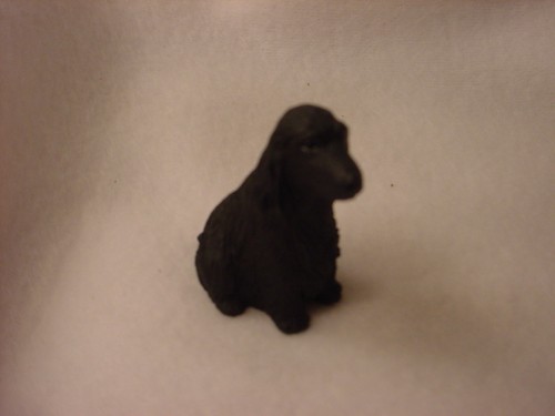 ENGLISH COCKER SPANIEL dog TiNY FIGURINE black puppy MINIATURE Mini COLLECTIBLE