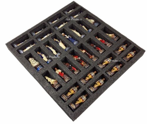 NO BOARD Pirates Vs Royal Navy Pirate Chess Men Set