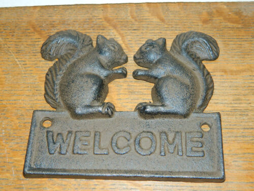 Cast Iron SQUIRREL WELCOME Plaque Sign Rustic Garden Wall Decor 
