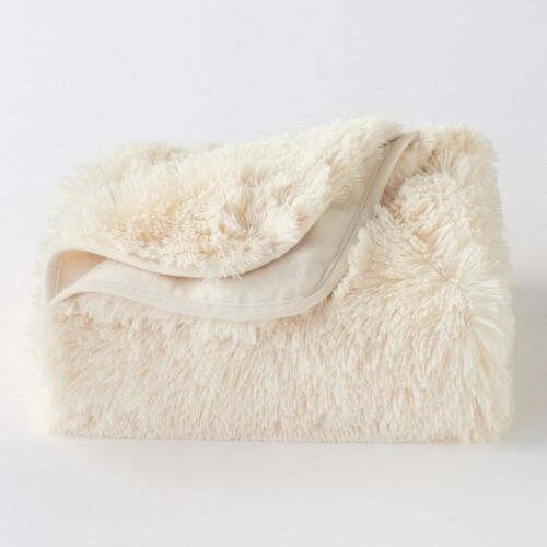 LC Lauren Conrad Faux Mongolian Fur Throw Ivory 50/'/' x 60/'/' MSRP $49.99