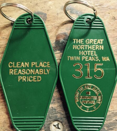 ON SALE Gold printed TWIN PEAKS Inspired "Great Nothern Hotel" keychain 