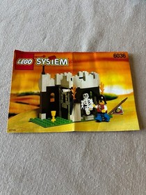 Lego Castle Skeleton Surprise 6036 100% Complete with Manual