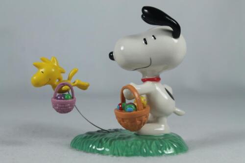 Dept 56 & Peanuts 'Snoopy's Egg Hunt' Adorable #4038932 New In Box 