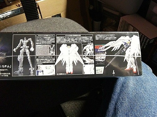 1//144 Bandai #17 RG Wing Gundam Zero EW Model RG Kit Mint Factory Sealed Box.