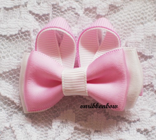 Handmade Easter Bunny ribbon bow alligator clip Hair Bow Clip