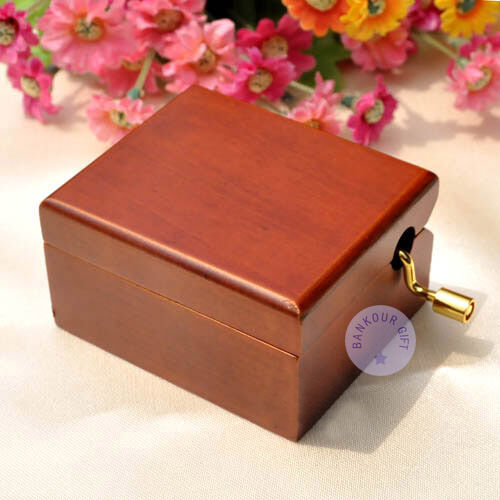 Play "My Heart Will Go On" Hand Crank Music Box With Sankyo Musical Movement 