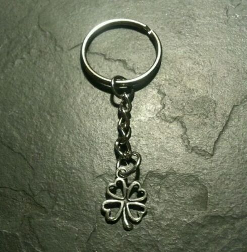 Halloween Silver Shamrock Lucky Irish Clover Heart Keychain Gift Present