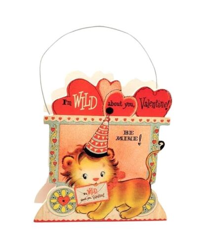 Bethany Lowe Wild About You Lion Bucket Circus Wagon