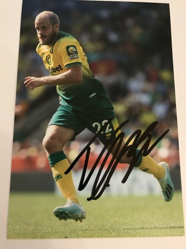 Norwich City Teemu Pukki Autografiada 6x4 Foto Firmada