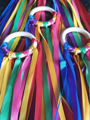New Handmade Natural Wooden Ribbon Teether Bracelet Baby Kids Shower Chewing Toy