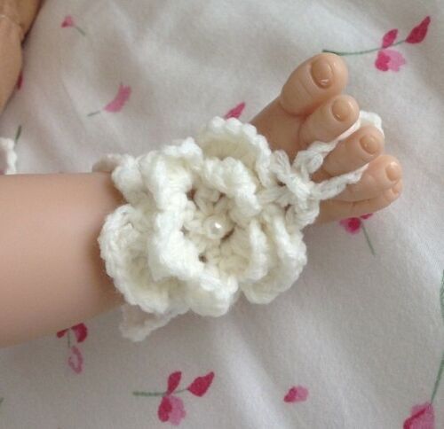 New Baby Girl Barefoot Crochet Handmade Sandal Shoe Pink/White VERY soft 0-3 yrs 