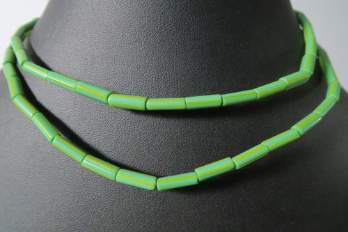 alte kleine böhmische Glasperlen grün 4mm AF54 Green Old Bohemian Trade beads