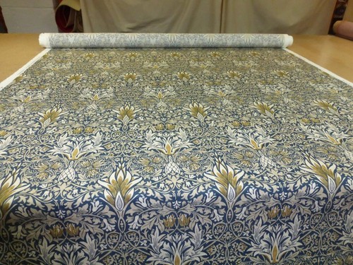 WILLIAM MORRIS /'SNAKESHEAD/' CUSHION COVERS INDIGO//HEMP