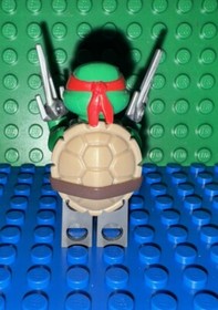 LEGO Teenage Mutant Ninja Turtles Minifigure Raphael  Armor 79119 Rare Retired