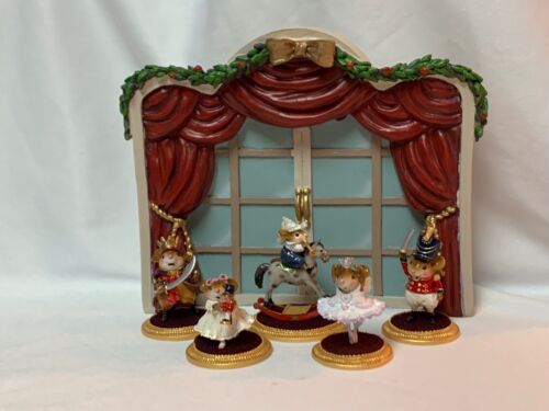 Christmas Backdrop Display for Wee Forest Folk Nutcracker Set WFF not Included 