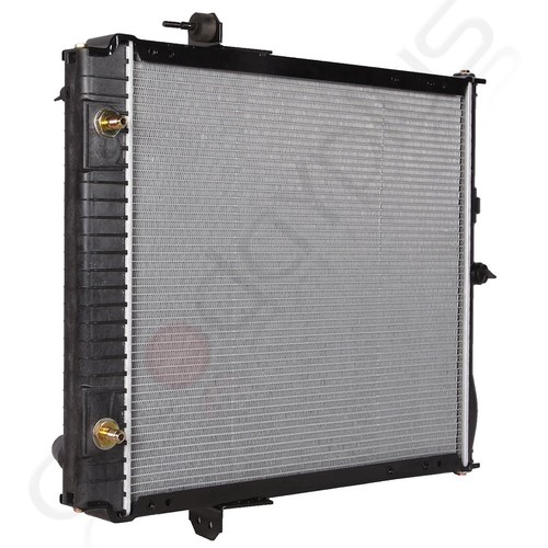 Aluminum Truck Radiator for 99-04 Isuzu NPR//NQR Series with Engine New