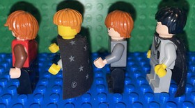Lego Ron Weasley red sweater minifigure Harry Potter 10217 Diagon Alley Lot x4