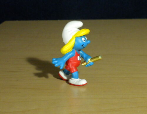 Smurfs 20739 Relay Runner Smurfette Olympic Smurf Figure Vintage PVC Figurine 