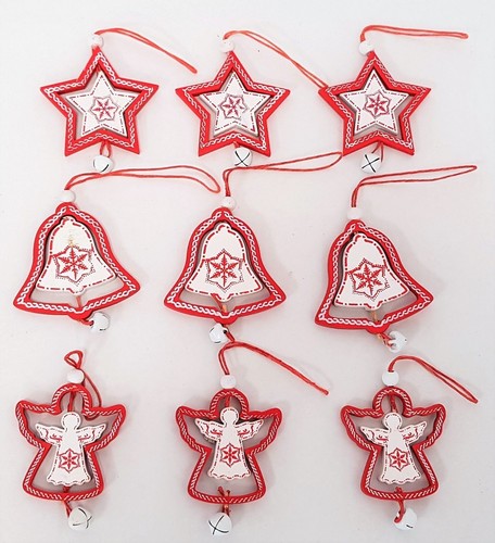 Red /& Green Set of 18 Assorted Wooden Christmas Hanging Tree Decorations
