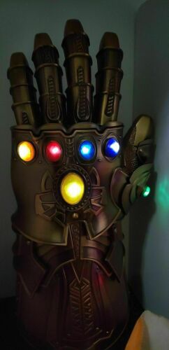 Hot HCMY Thanos Infinity Gauntlet Full Metal 1:1 Wearable Cosplay Statue LED
