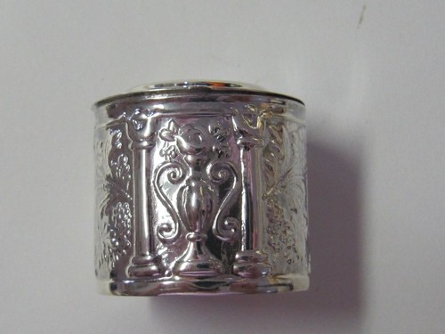 NEW OVAL STERLING SILVER THIMBLE HOLDER//PILL CASE