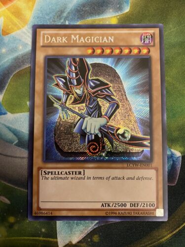 Ultra Rare Unlimited Edition Yugioh Card NM//M Dark Magician LCYW-EN001
