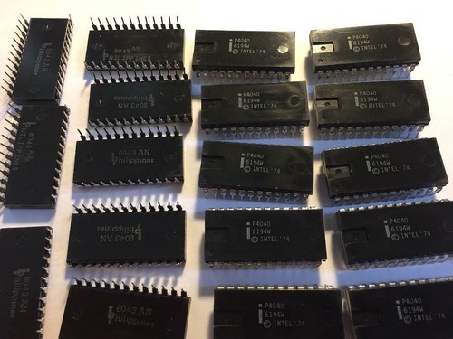 Microprocessor 24-pin plastic DIP 4040 P4040 Intel 80dc New Unused CPU