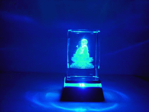 3D-GlasKristall /"Buddha/" Laser-Innengravur Vollglas
