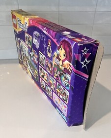 LEGO FRIENDS: Livi's Pop Star House (41135), Pop Star Red Carpet (30205) LOT