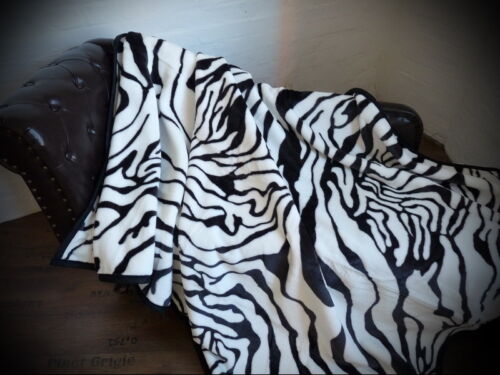 XXL Tagesdecke Kuscheldecke Decke im Zebra Design 200x240cm