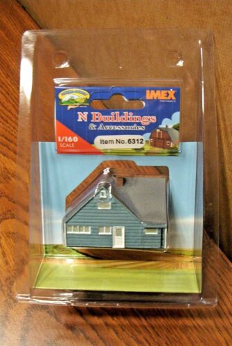IMEX N SCALE LEVITTOWN CAPE COD RESIN BUILT-UP BUILDING