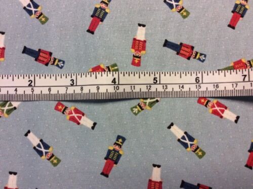 Lewis & Irene Christmas C# 1 D#SMC10-100% Cotton By 1/4 Metre Small Things 