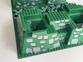 Lego Castle Baseplate 30271px2 Raised 32 x 48 x 4 Sets 6091 6098 10176