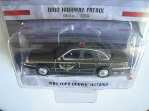 Ford Crown Victoria  Ohio Highway Patrol  Hot Pursuit  Greenlight  1:64 OVP NEU