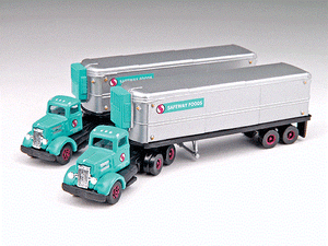 Classic Metal Works # 51148 White Tractor w//AeroVan Trailer Safeway Foods N MIB