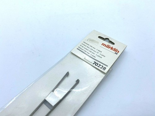 Marklin 70228 Catenary wire for curved track with 579.3 mm radius for H0 gauge