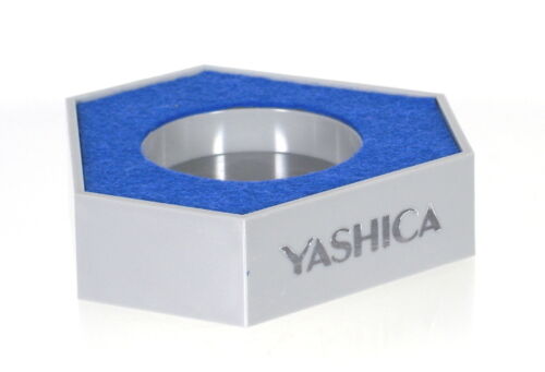 Yashica Präsentationsständer//presentation stand LxBxH 10,5cm//9cm//2,5cm 25475