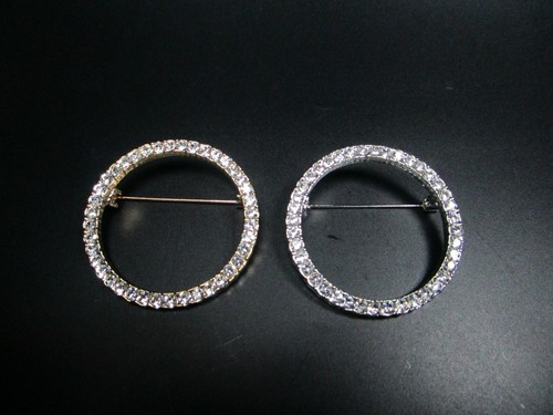 Brosche Anstecknadel Ring Kreis rund Strass Steine gold silber schlicht edel