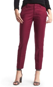 All Listings Tall jeans for women could include longer bootcut jeans, as well as shorter capri length jeans. These jeans can be worn a variety of ways to create new and interesting looks. These jeans can be worn a variety of ways to create new and interesting looks.