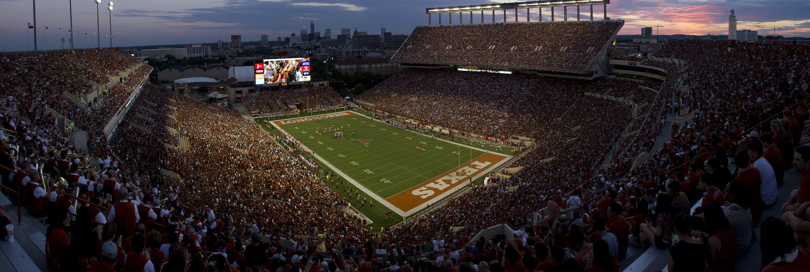 Darrell Royal Seating Chart