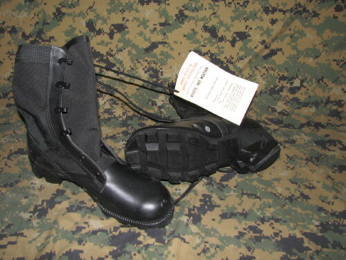 US military size 4 R jungle jump boots  UNUSED NOS black hot weather speed