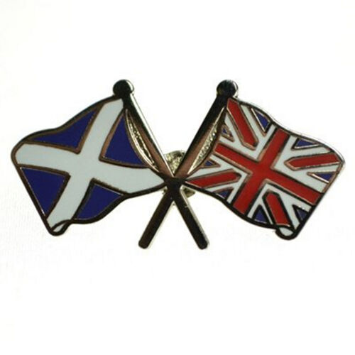 Scotland Saltire & Union Jack Friendship Flags Lapel Pin Badge T 711 