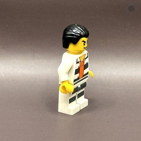 LEGO Minifigure Jail Prisoner in Stripes City/Police cty0613 Set # 60128, 60130