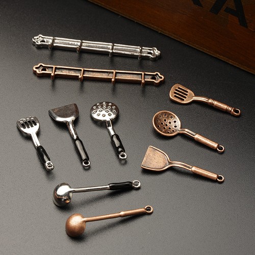 5 STÜCKE 1//12 Puppenhaus Kochen Hängende Utensilien Kits Für Puppenhaus Funny/_,