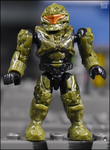 HALO MEGA BLOKS UNSC GREEN SPARTAN PATHFINDER FIGURE 97134 NIGHT OPS GAUSSHOG