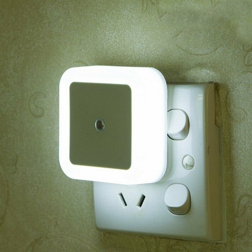 1//4pcs Plug-in Auto Sensor Control LED Night Light Wall Lamp for Bedroom Hallway